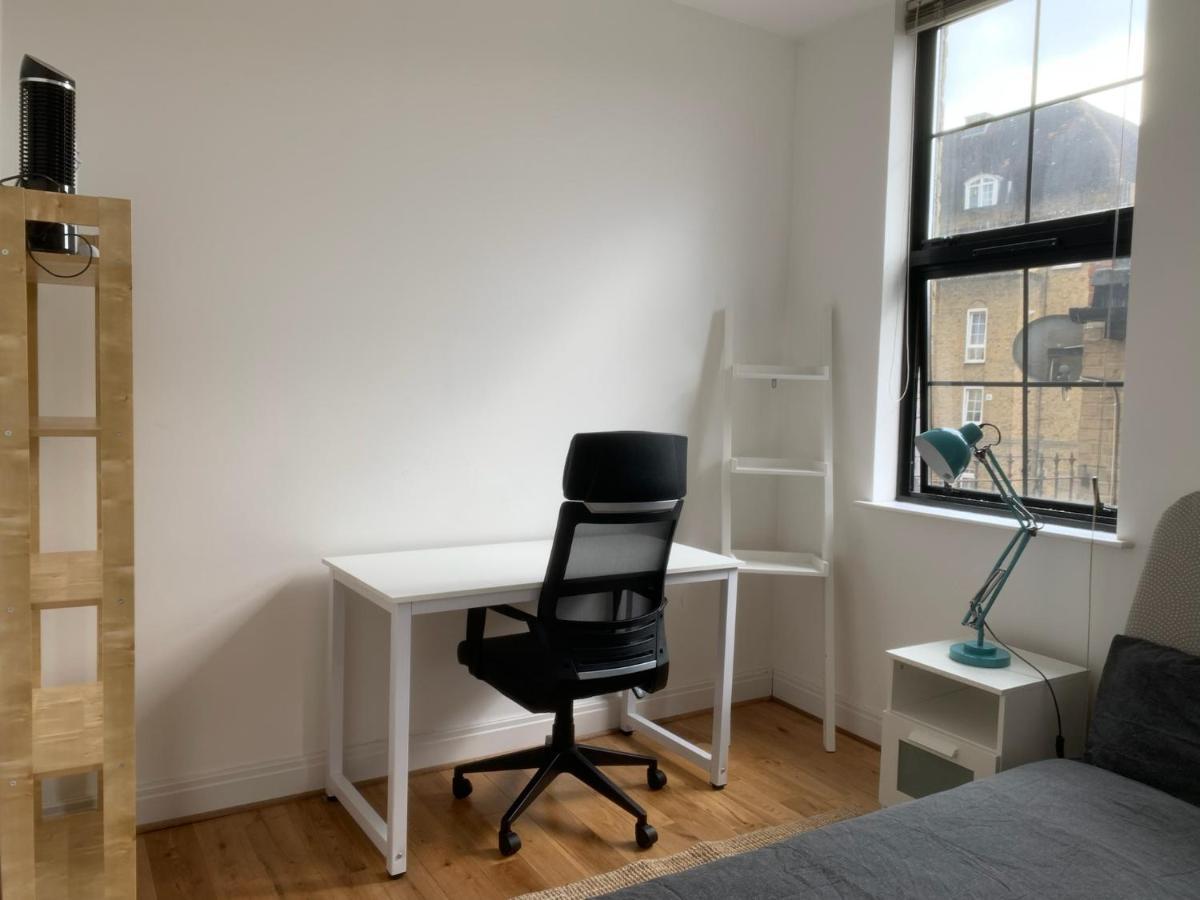 Luxury 3-Bedroom Townhouse In Hackney ロンドン エクステリア 写真